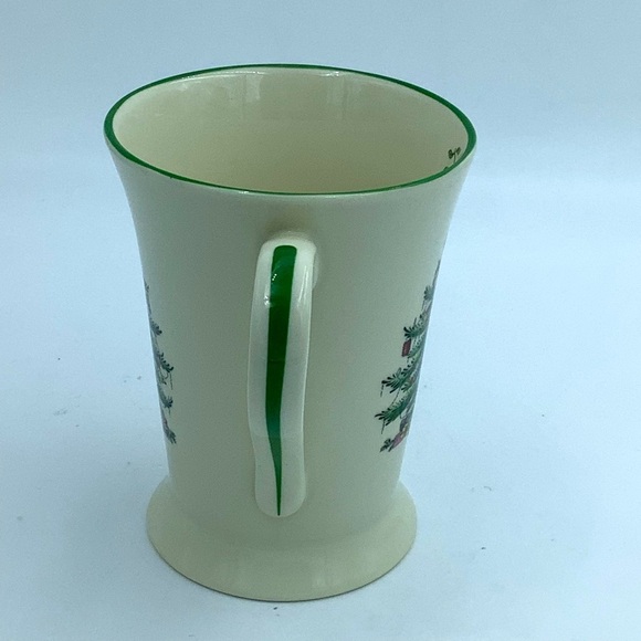 Spode Christmas Tree Footed Mug - Picture 2 of 6